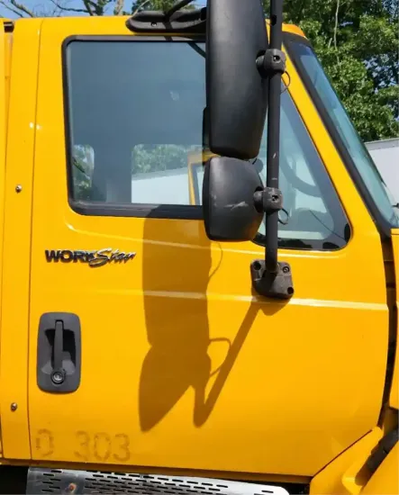 Picture of (Used) 2009 International 7400, DOOR