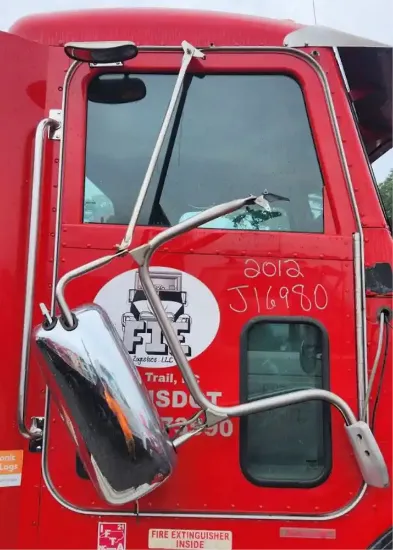 Picture of (Used) 2012 Peterbilt 384, DOOR