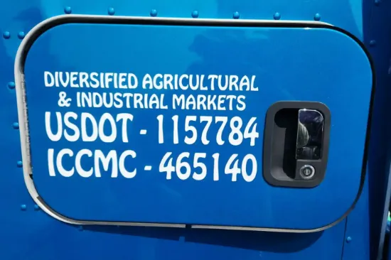 Picture of (Used) 2020 Kenworth T680, ACCESS DOOR