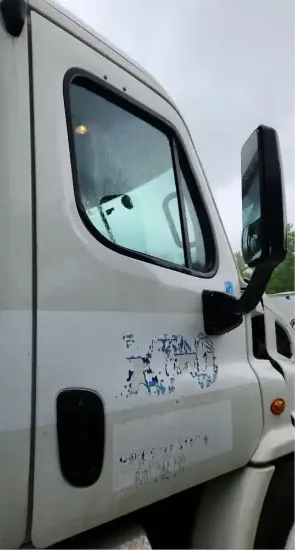Picture of (Used) 2013 Freightliner Cascadia 113, DOOR