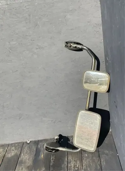 Picture of (Used) 2011 Freightliner B2, SIDE VIEW MIRROR