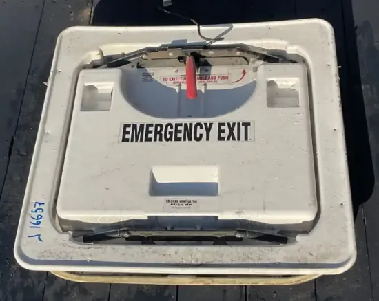 Picture of (Used) 2011 Freightliner B2, EMERGENCY EXIT ROOF HATCH