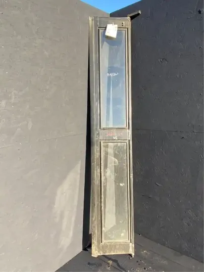 Picture of (Used) 2011 Freightliner B2, FOLDING DOOR