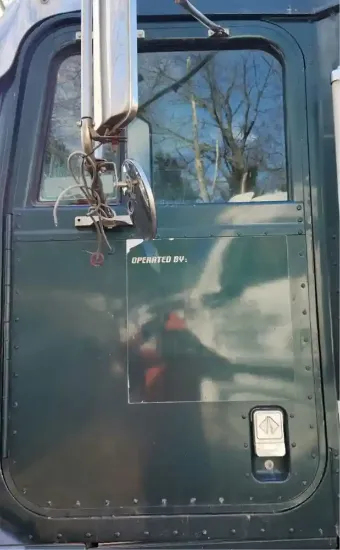 Picture of (Used) 1997 International 9200, DOOR