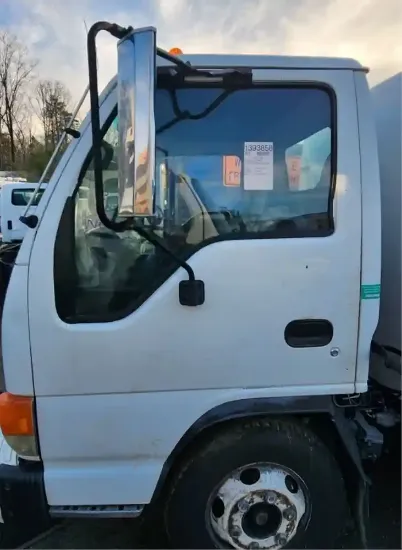 Picture of (Used) 2004 Isuzu NPR