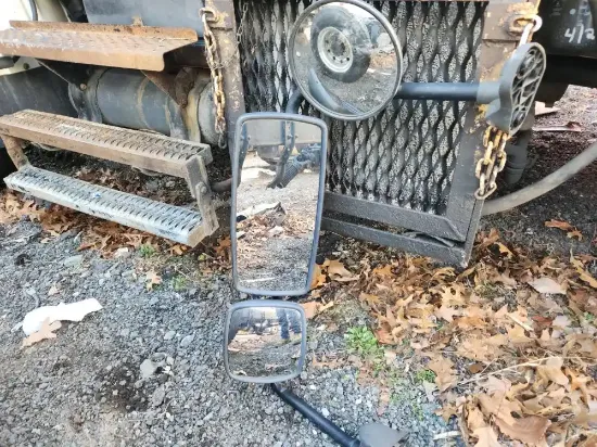 Picture of (Used) 2010 Freightliner M2 106 Heavy Duty, SIDE VIEW MIRROR