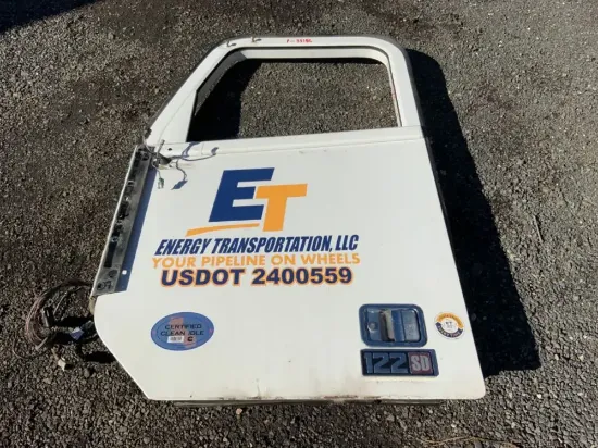 Picture of ( Used ) 2019 Freightliner 122SD, DOOR