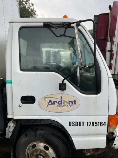 Picture of (Used) 2004 Isuzu NPR