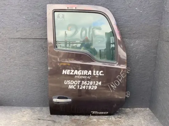 Picture of (Used) 2015 KENWORTH T680 , DOOR