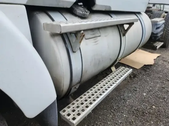 Picture of (Used) 1993 Volvo WIA AREO SERIES, FUEL TANK