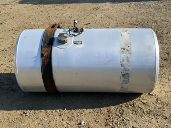 Picture of (Used) 2014 Freightliner Cascadia 132, FUEL TANK