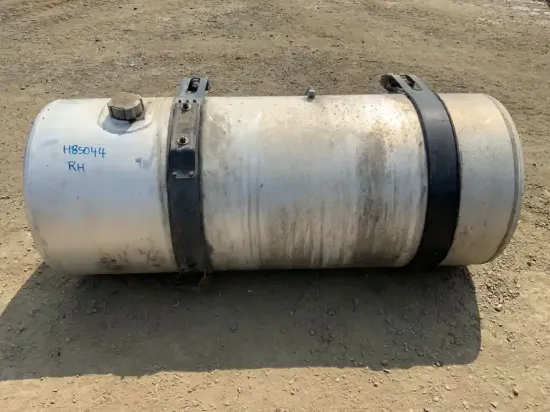 Picture of (Used) 2018 Freightliner Cascadia 126, FUEL TANK