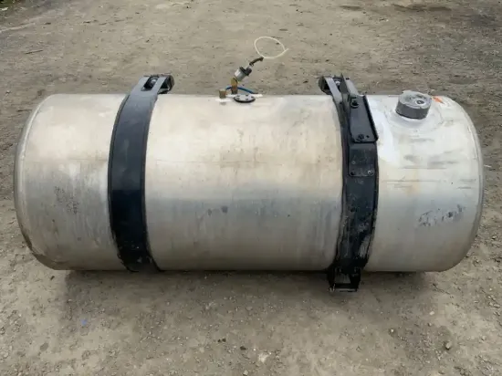 Picture of Used) 2020 Freightliner Cascadia 126, FUEL TANK