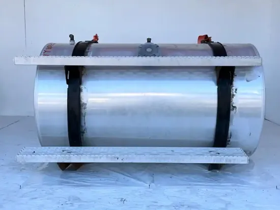 Picture of (Used) 1993 International 9400, FUEL TANK