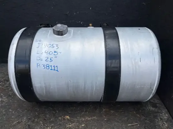 Picture of (Used) 2014 Freightliner Cascadia 125, FUEL TANK