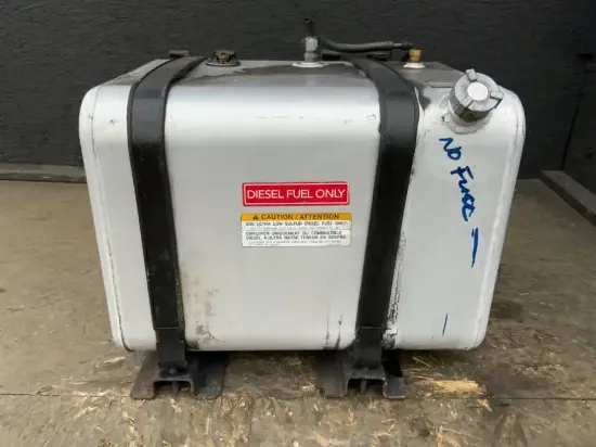 Picture of (Used) 2014 Hino 338, FUEL TANK