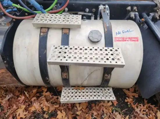 Picture of (Used) 2019 International LT625, FUEL TANK