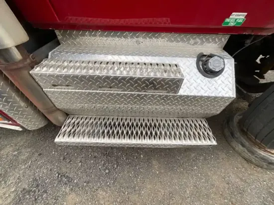 Picture of (Used) 2011 International DuraStar 4300, COMPLETE FUEL TANKS