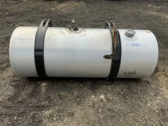 Picture of (Used) 2016 Freightliner Cascadia 125, COMPLETE FUEL TANKS