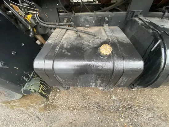 Picture of (Used)  1990 Ford CF7000, FUEL TANK