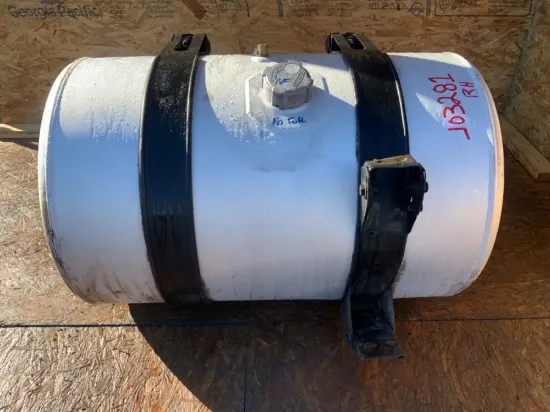 Picture of (Used) 2015 Freightliner Cascadia 125, FUEL TANK