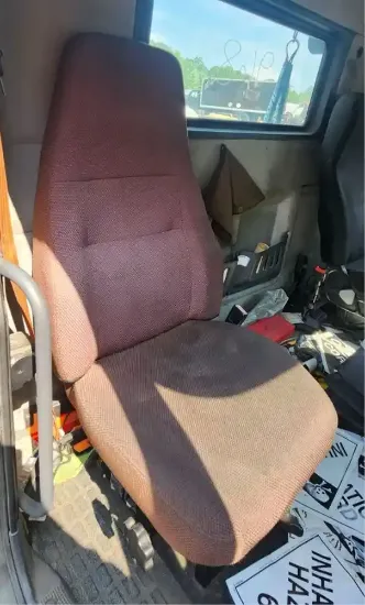 Picture of (Used) 2012 Volvo VNL, SEAT