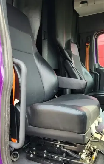 Picture of (Used) 2019 Freightliner Cascadia 126, SEAT