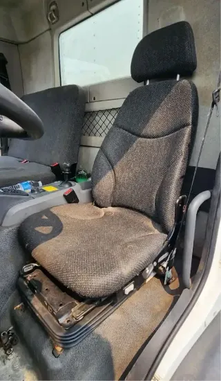 Picture of (Used) 2018 Kenworth T370, SEAT