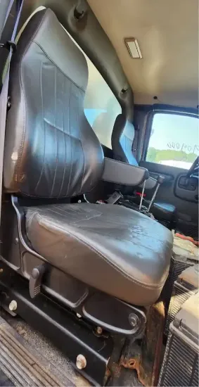 Picture of (Used) 2008 Gmc C8500, SEAT