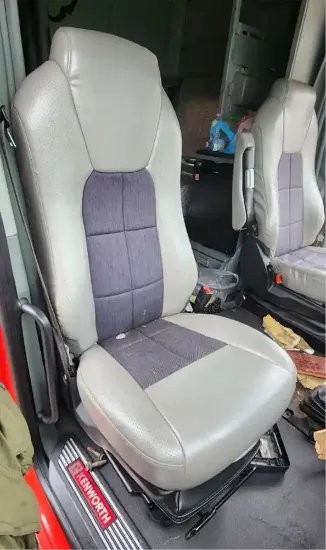 Picture of (Used) 2016 Kenworth T680, SEAT