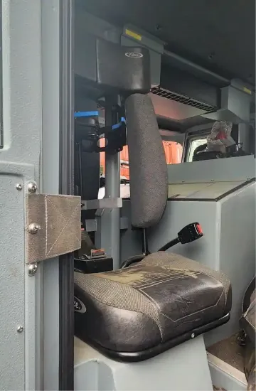 Picture of (Used) 2008 Pierce Custom Contender, SEAT