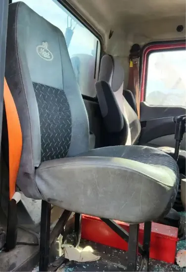 Picture of (Used) 2015 Mack CXU613, SEAT