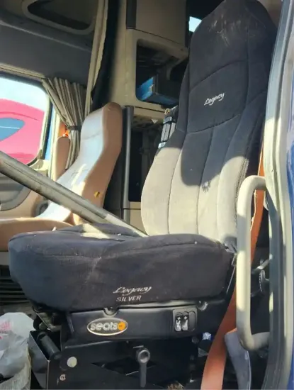 Picture of (Used) 2013 Freightliner Cascadia 125, SEAT