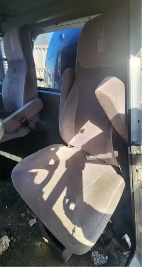 Picture of (Used) 2021 Kenworth T270, SEAT