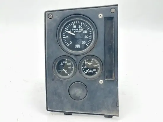 Picture of (Used) 2005 Sterling SC8000 Cargo, INSTRUMENT CLUSTER