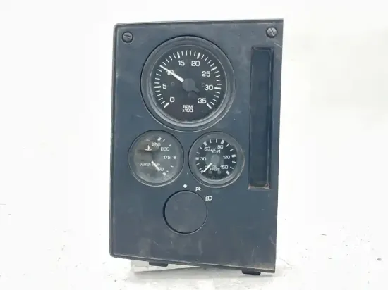 Picture of (Used) 2000 Sterling SC8000, INSTRUMENTS CLUSTER