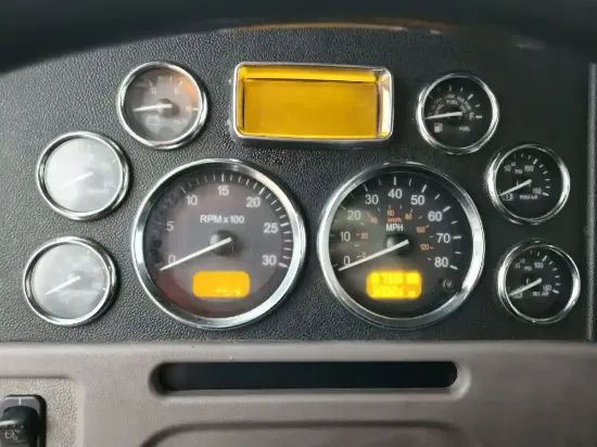 Picture of (Used) 2013 Peterbilt 384, INSTRUMENT CLUSTER