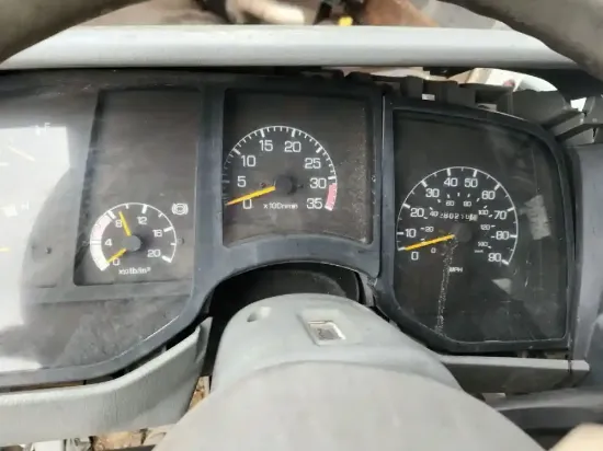 Picture of (Used) 2002 Mitsubishi FM617, INSTRUMENT CLUSTER