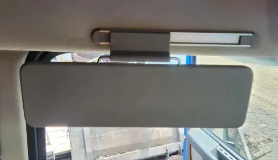 Picture of (Used) 2021 Volvo VNL, SUN VISOR