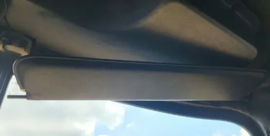 Picture of (Used) 1992 Mack DM688S, SUN VISOR