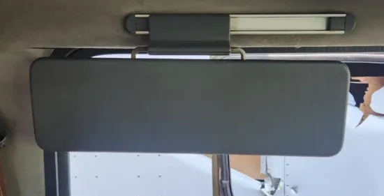 Picture of (Used) 2012 Volvo VNL, SUN VISOR