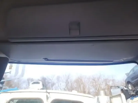 Picture of (Used) 2010 Hino 338, SUN VISOR