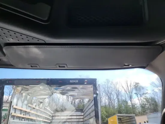 Picture of (Used) 2013 Freightliner Cascadia 125, SUN VISOR