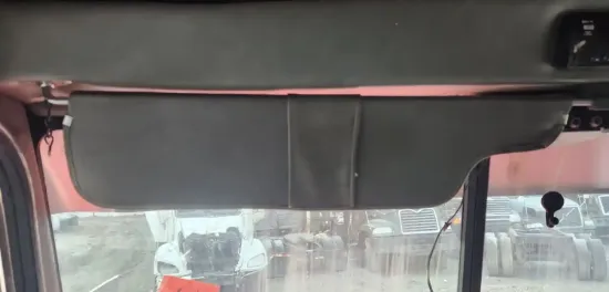 Picture of (Used) 2004 Peterbilt 378, SUN VISOR