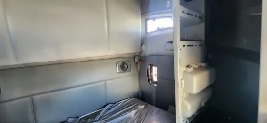 Picture of (Used) 2017 Kenworth T680, SLEEPER BUNK