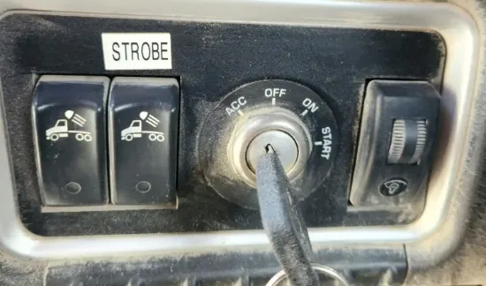 Picture of (Used) 2014 Kenworth T800, MISCELLANEOUS DASH SWITCHES