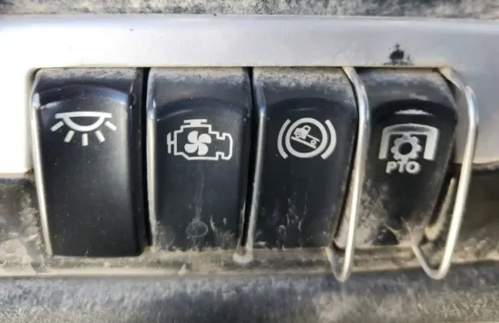 Picture of (Used) 2014 Kenworth T800, MISCELLANEOUS DASH SWITCHES