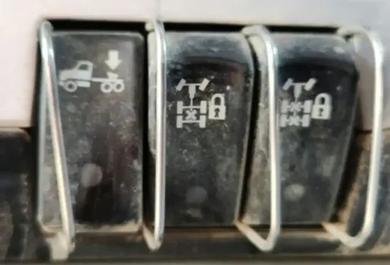 Picture of (Used) 2014 Kenworth T800, MISCELLANEOUS DASH SWITCHES