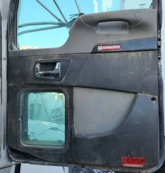 Picture of (Used) 2014 Kenworth T800, INTERIOR DOOR PANEL
