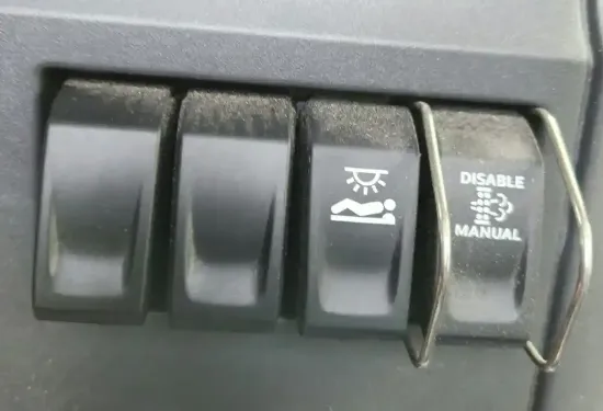 Picture of (Used) 2023 Peterbilt 579, MISCELLANEOUS DASH SWITCHES